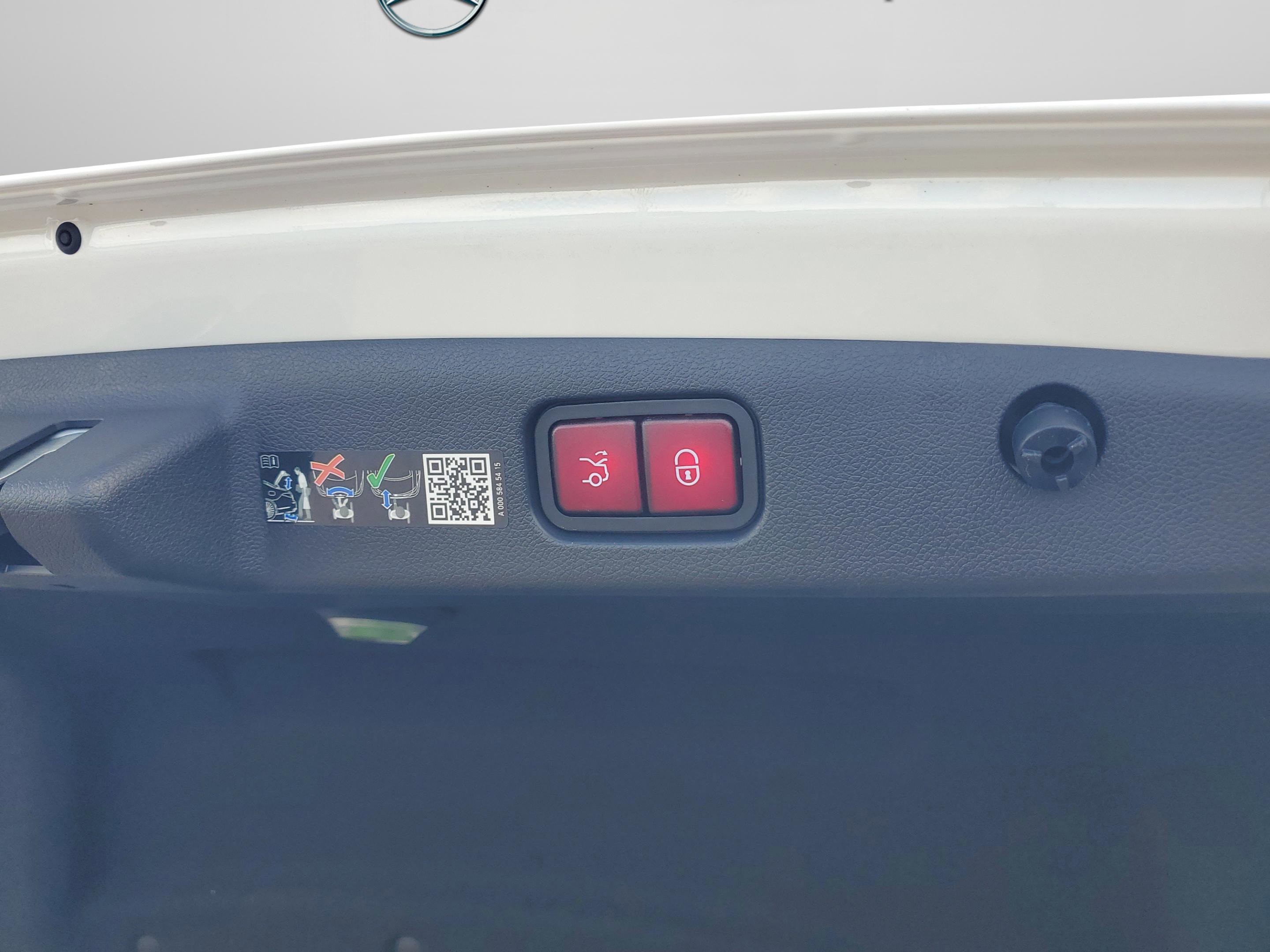 Certified 2025 Mercedes-Benz E 350 Sedan image 8