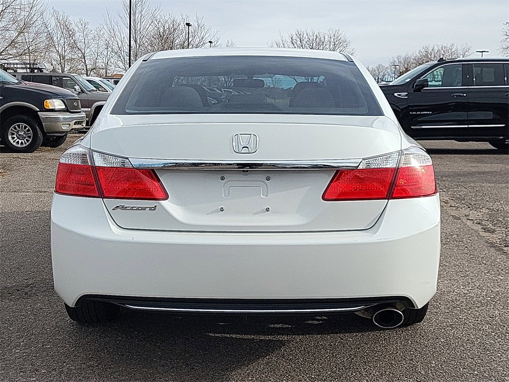 Used 2015 Honda Accord EX image 5