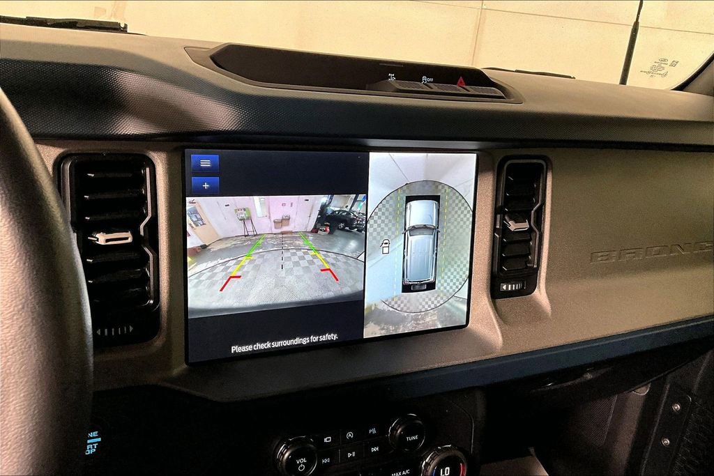 Used 2024 Ford Bronco Outer Banks image 21