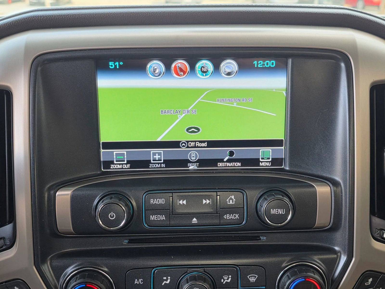 Used 2017 GMC Sierra 3500 Denali w/ Duramax Plus Package AWD/4WD image 15