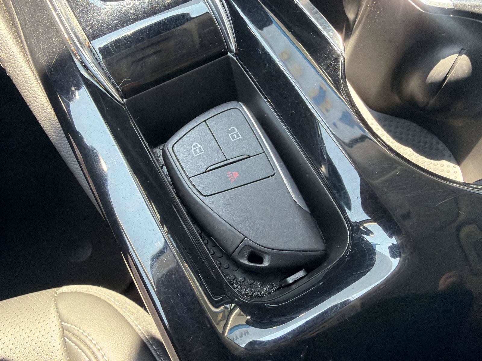 Used 2024 Buick Envision Preferred AWD/4WD image 40