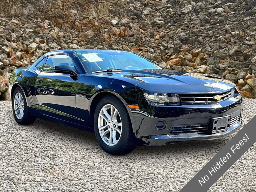 Used 2014 Chevrolet Camaro LS RWD image 9