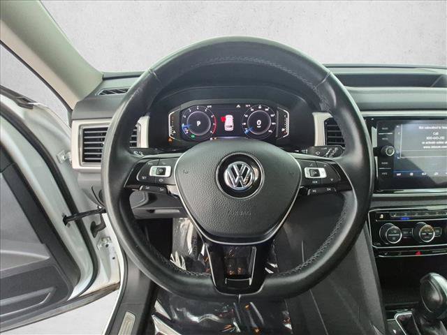 Used 2020 Volkswagen Atlas SEL R-Line AWD/4WD image 30