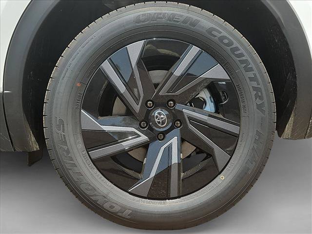 New 2026 Toyota C-HR AWD/4WD image 10