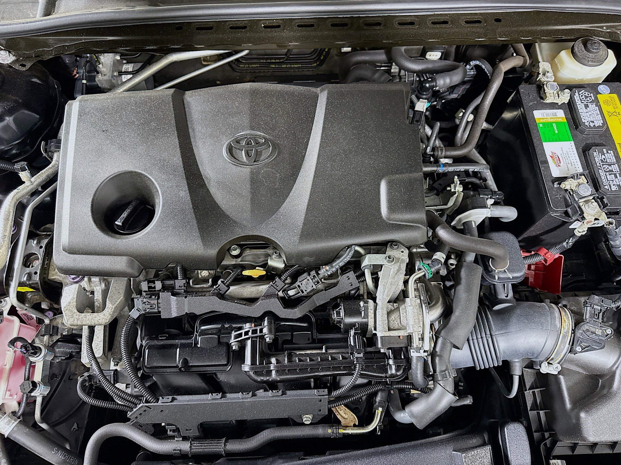 Used 2018 Toyota Camry LE w/ Convenience Package FWD image 39