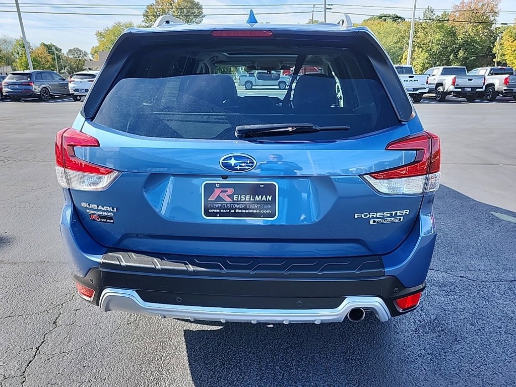 Used 2022 Subaru Forester Touring image 4