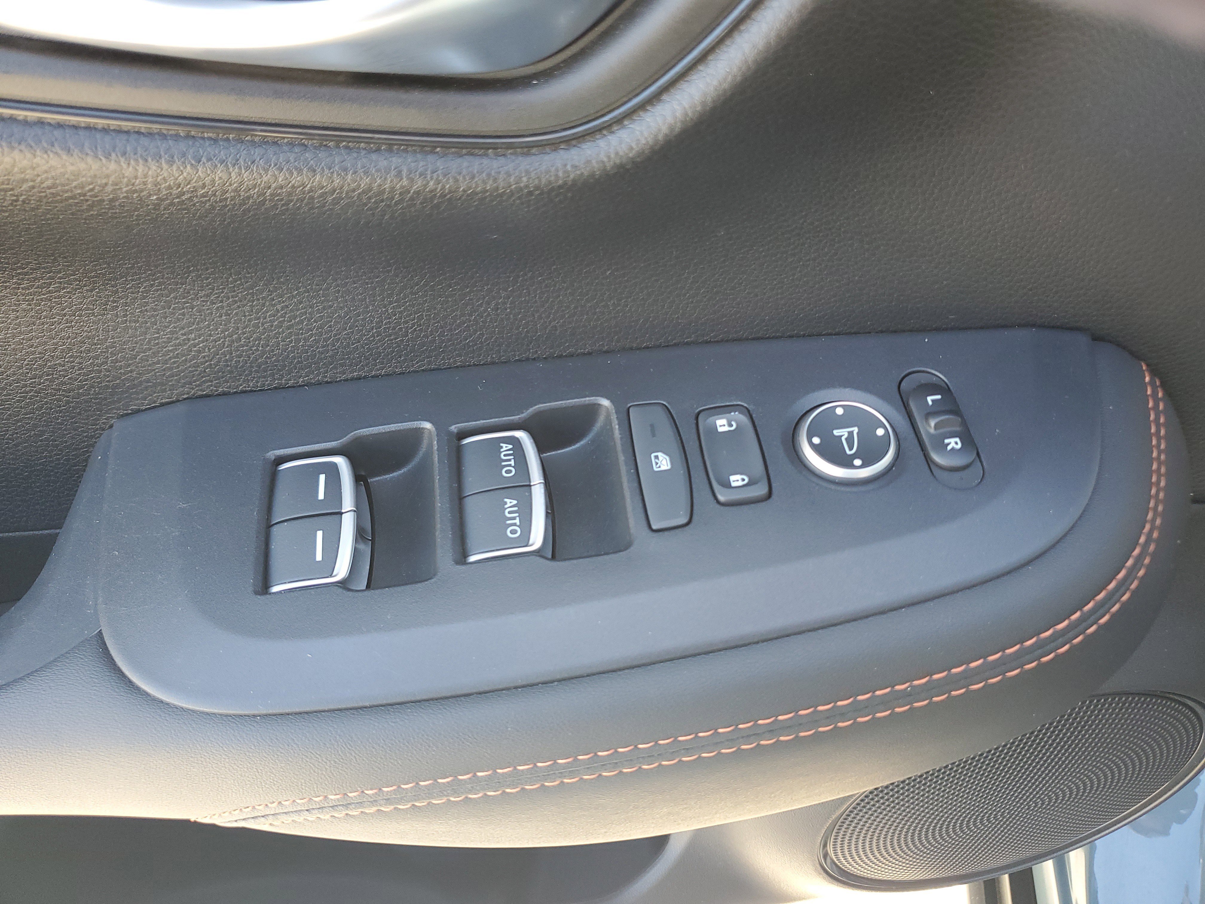 Used 2024 Honda HR-V Sport image 27