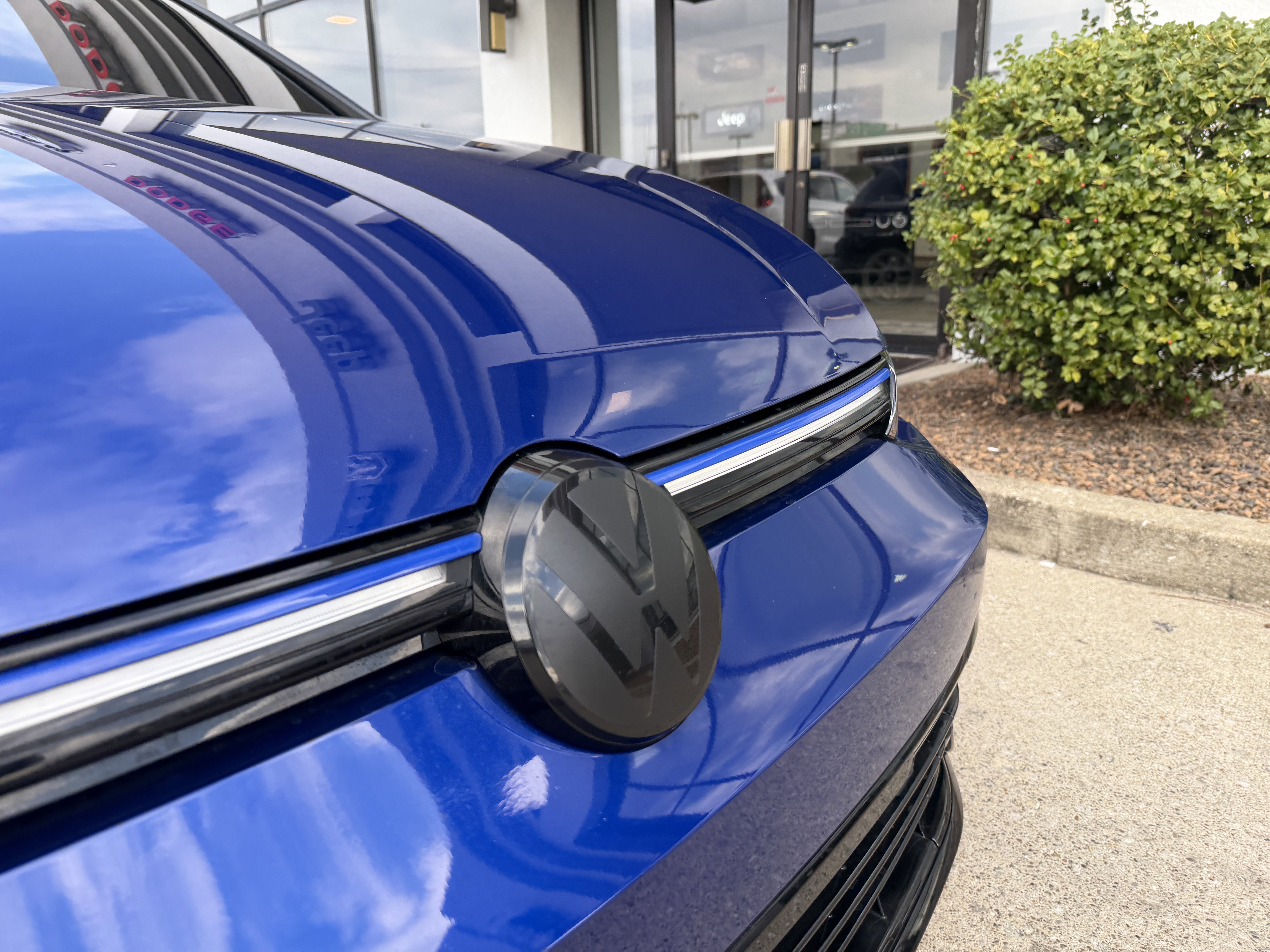 Used 2024 Volkswagen Golf R image 24