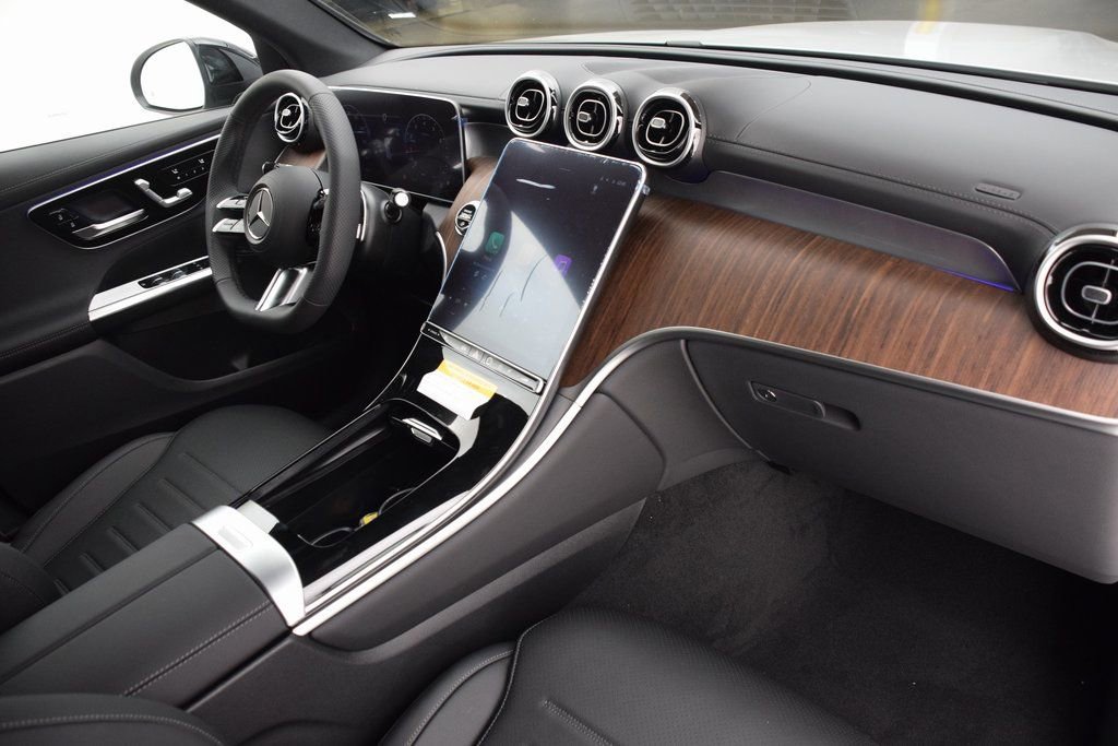 New 2026 Mercedes-Benz GLC 300 image 15