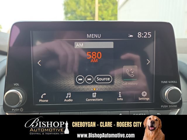 Used 2023 Nissan Rogue SV AWD/4WD image 14
