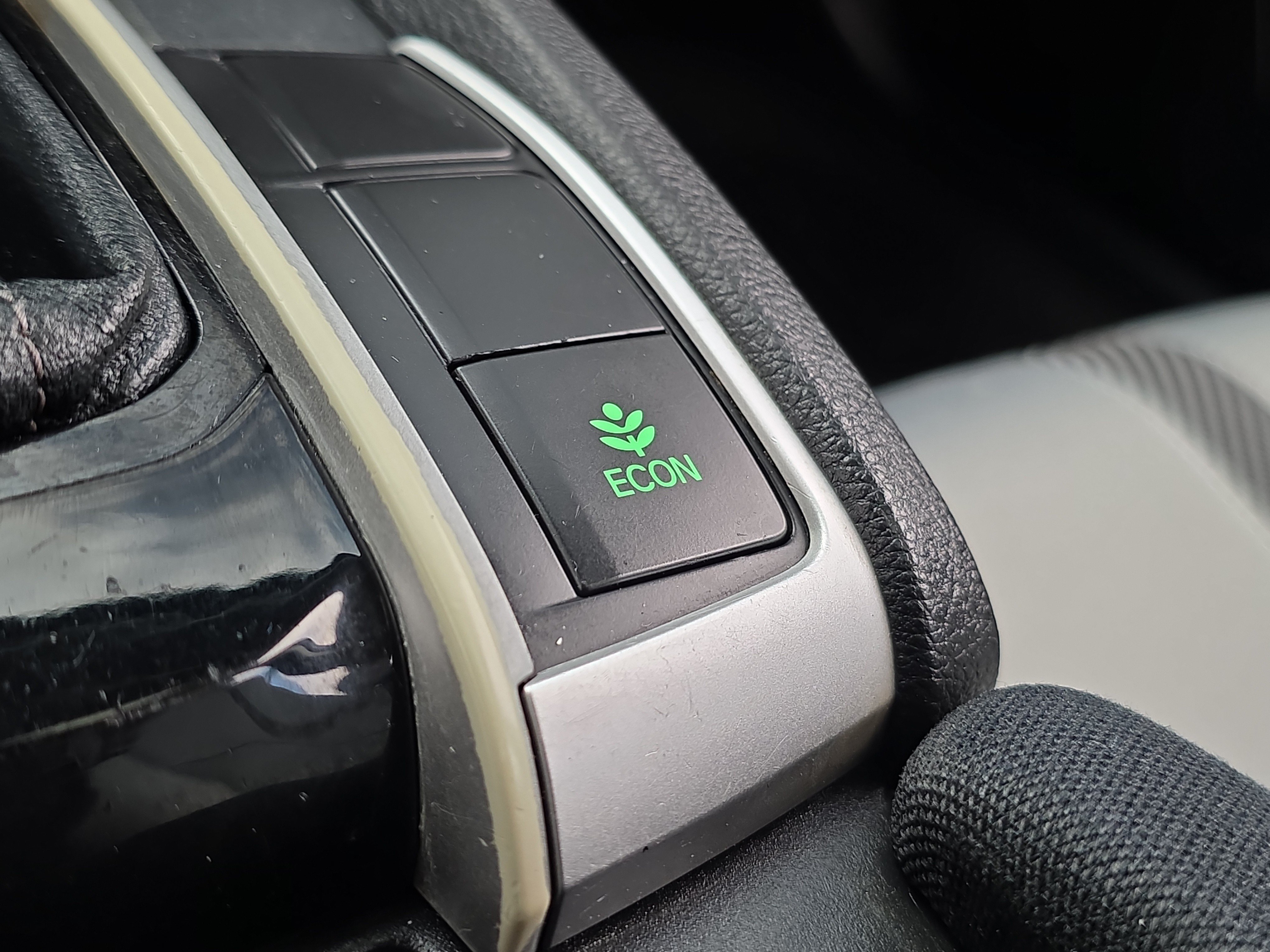 Used 2018 Honda Civic EX image 21
