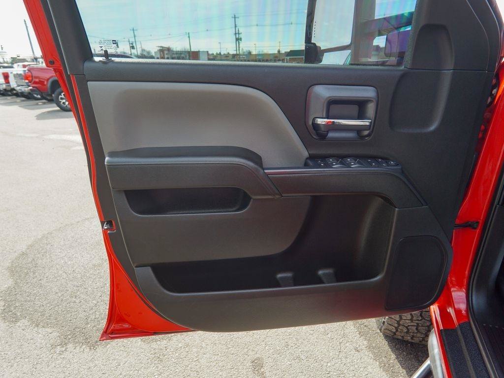 Used 2018 Chevrolet Silverado 3500 W/T w/ WT Convenience Package AWD/4WD image 16