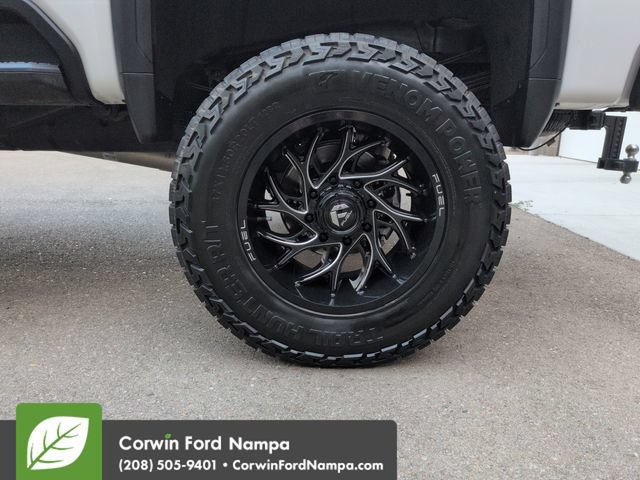 Used 2024 GMC Sierra 3500 Denali Ultimate AWD/4WD image 32