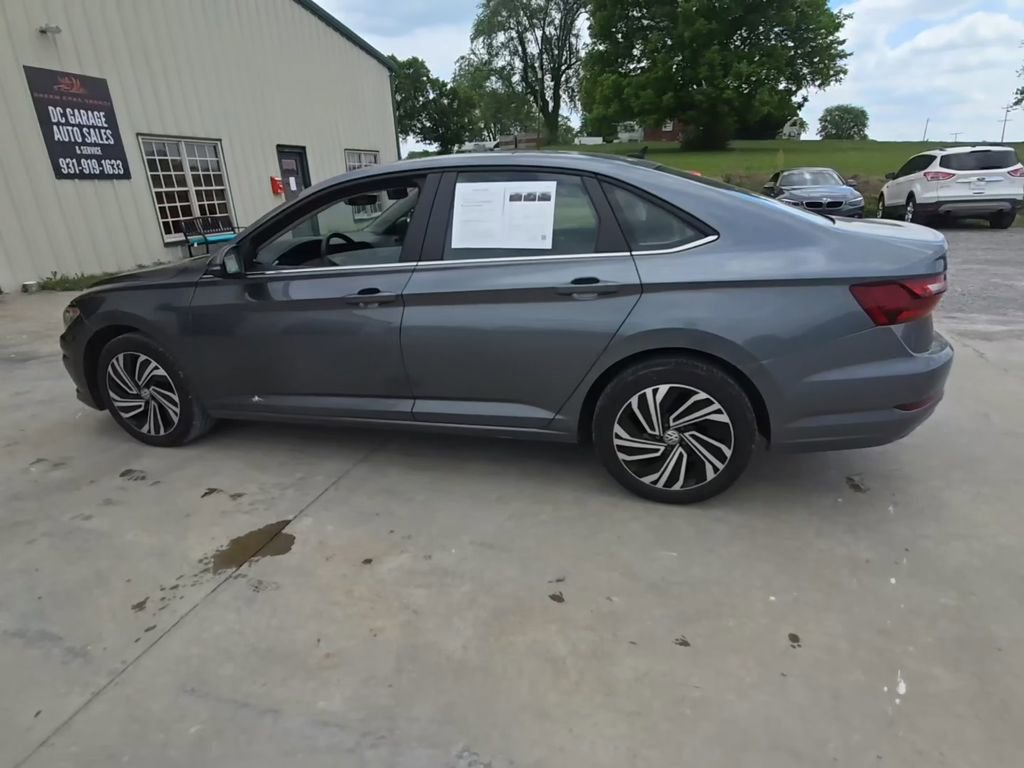 Used 2020 Volkswagen Jetta SEL Premium FWD image 9