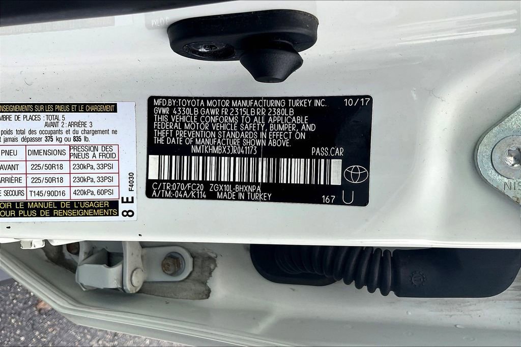 Used 2018 Toyota C-HR XLE FWD image 18