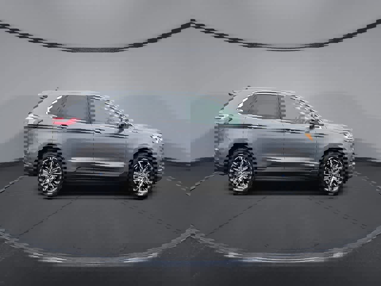 Used 2021 Ford Edge Titanium image 9