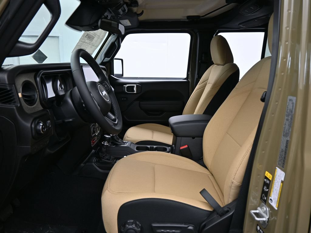 New 2026 Jeep Gladiator Willys AWD/4WD image 11