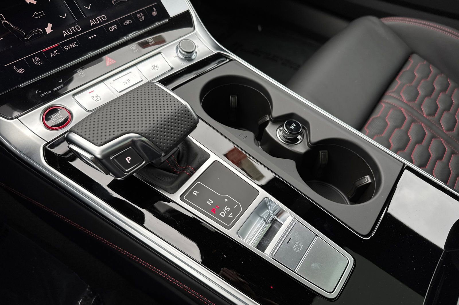 New 2026 Audi RS 7 Performance image 18