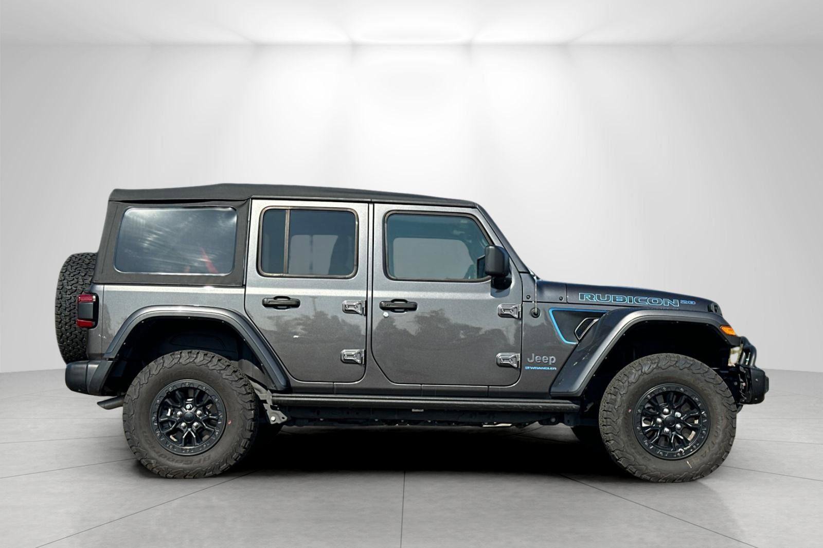 Used 2023 Jeep Wrangler Unlimited Rubicon 4xe image 2
