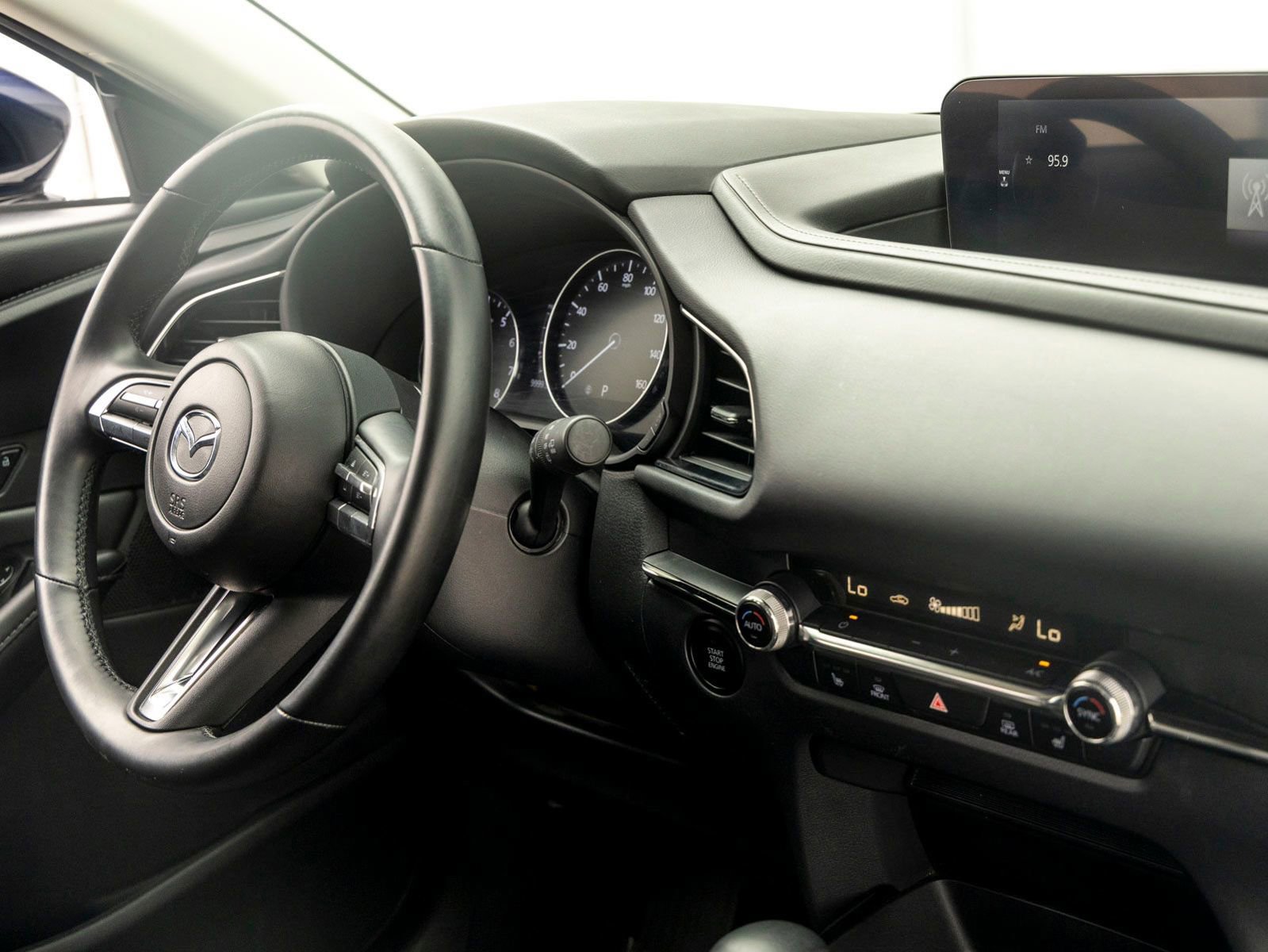 Used 2022 MAZDA CX-30 AWD 2.5 S w/ Preferred Package image 29