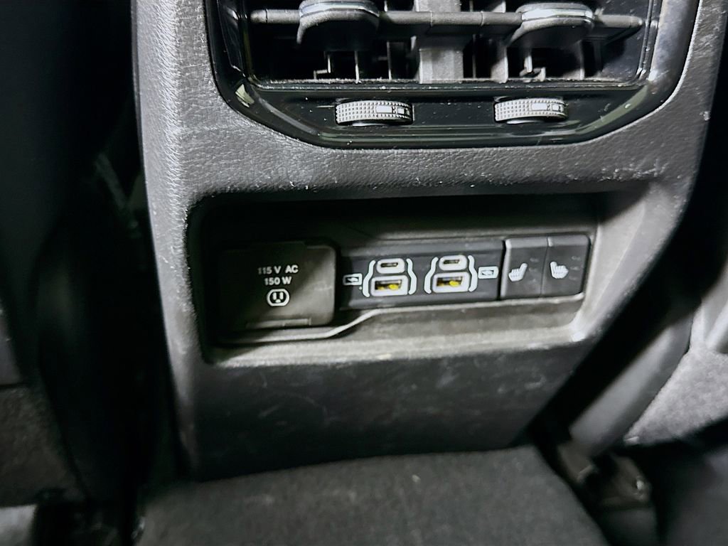 Used 2022 Jeep Grand Cherokee Limited 4xe image 30