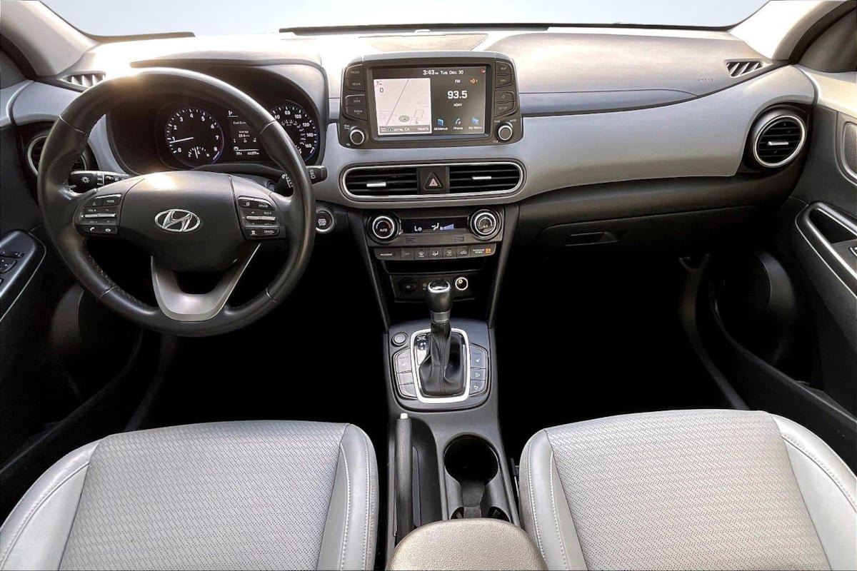 Used 2020 Hyundai Kona Ultimate image 16