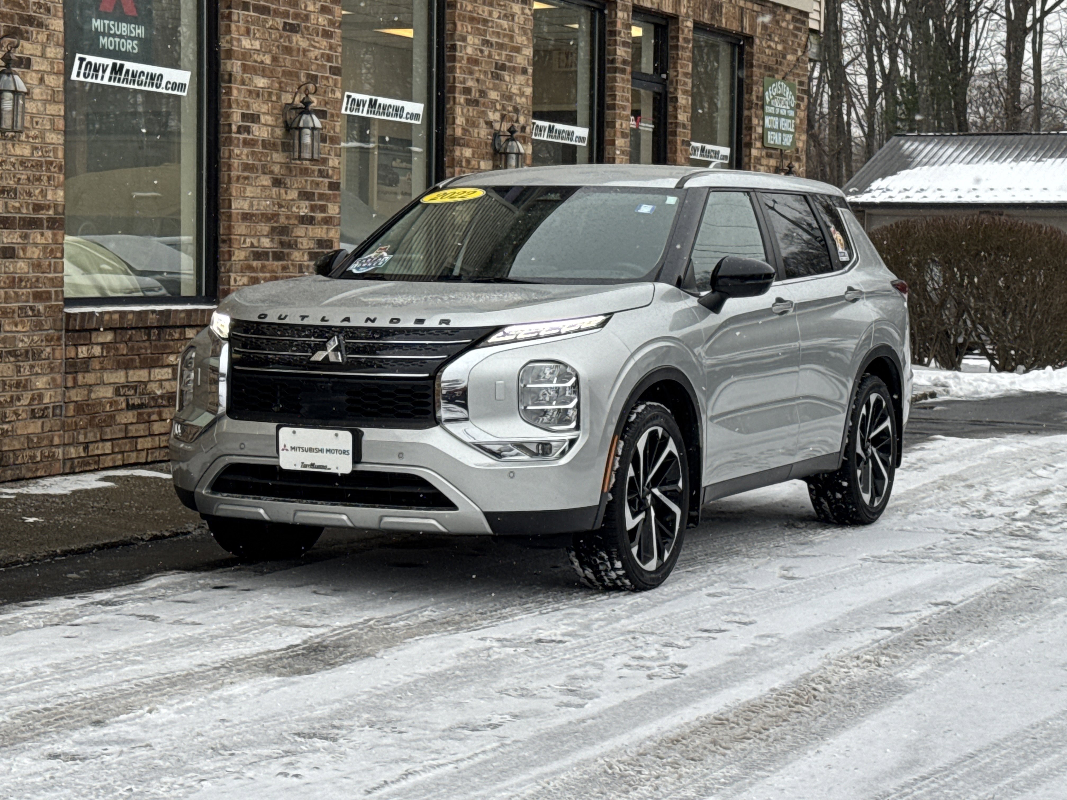 Used 2022 Mitsubishi Outlander SE