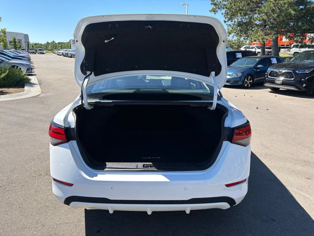 Used 2025 Nissan Sentra SV FWD image 16