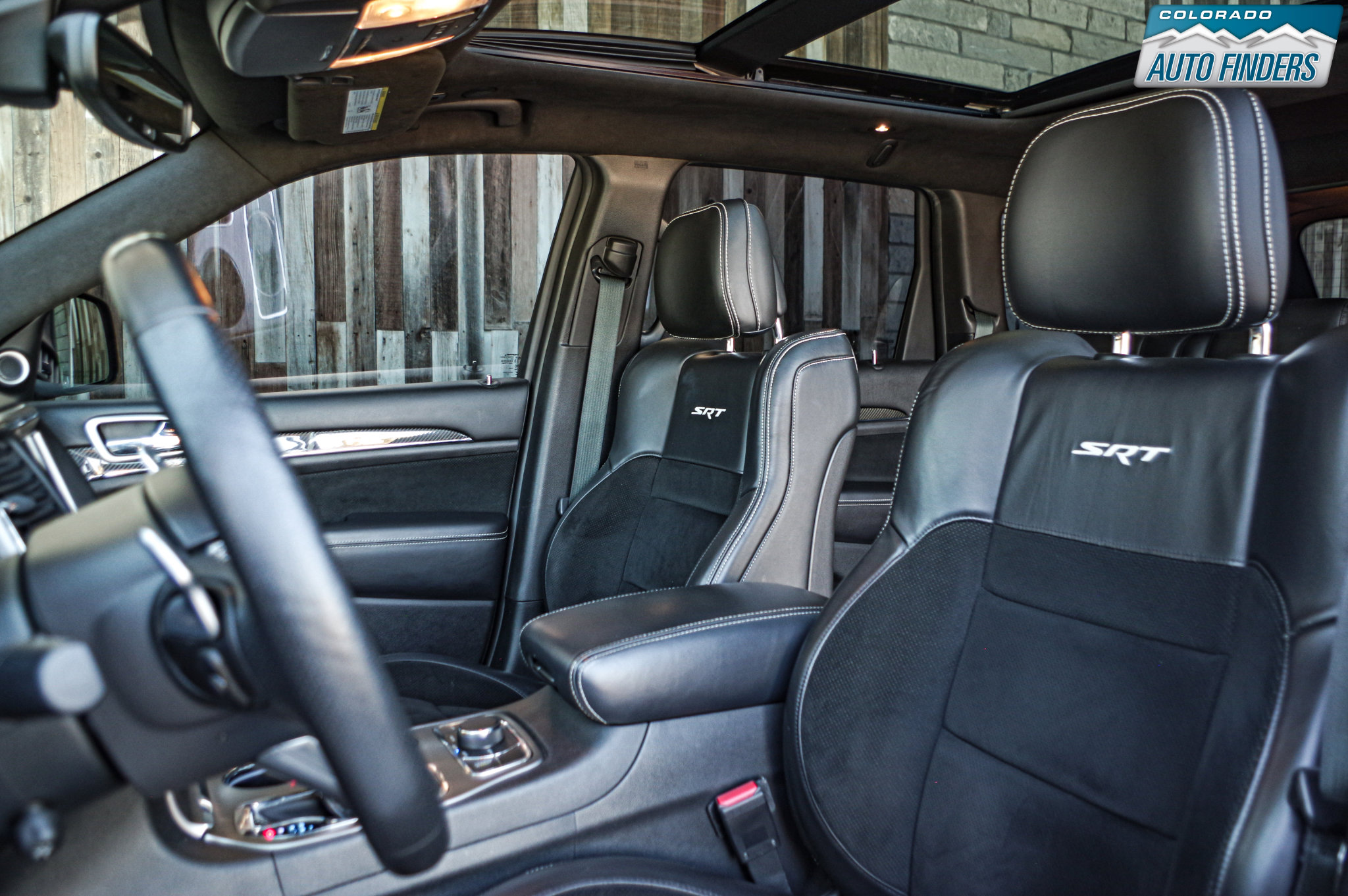 Used 2017 Jeep Grand Cherokee SRT image 13