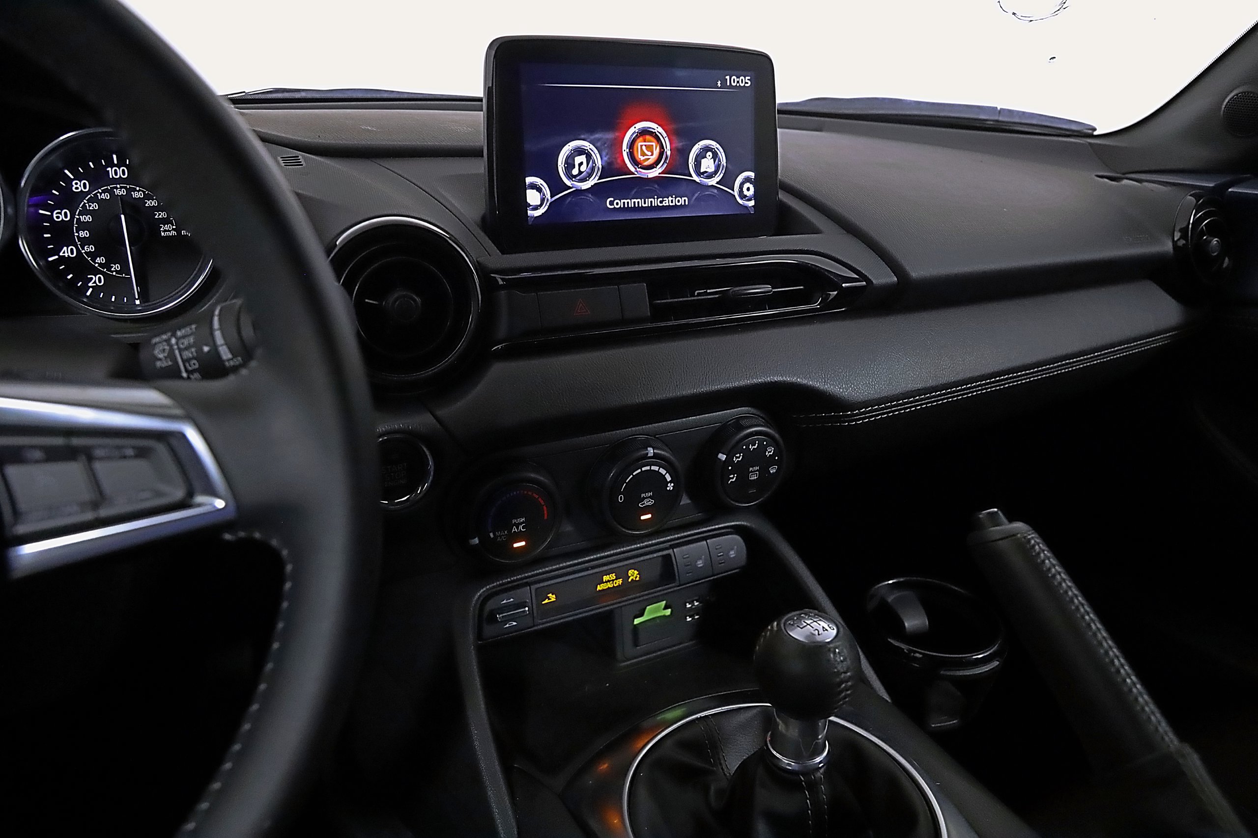 Used 2021 MAZDA MX-5 Miata RF Club RWD image 21