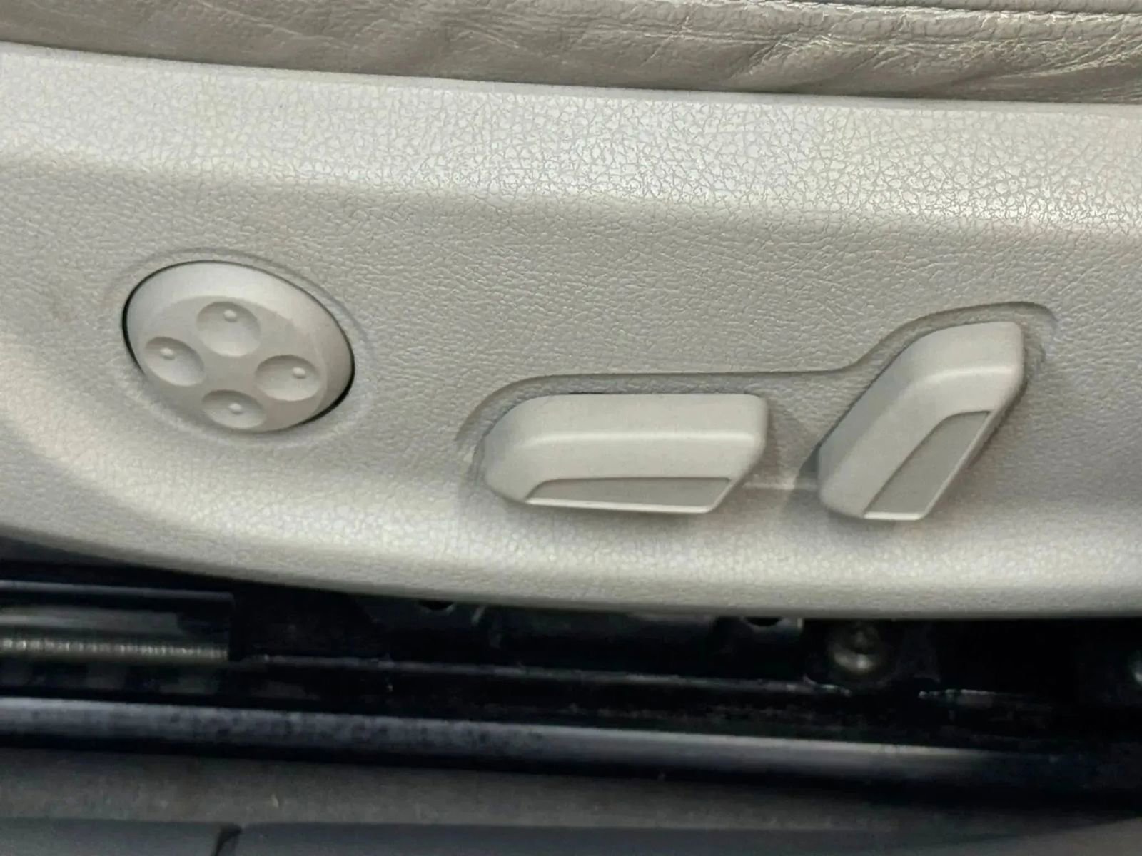 Used 2009 Audi A4 2.0T image 31