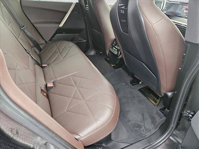 Used 2023 BMW iX xDrive50 w/ Convenience Package AWD/4WD image 19