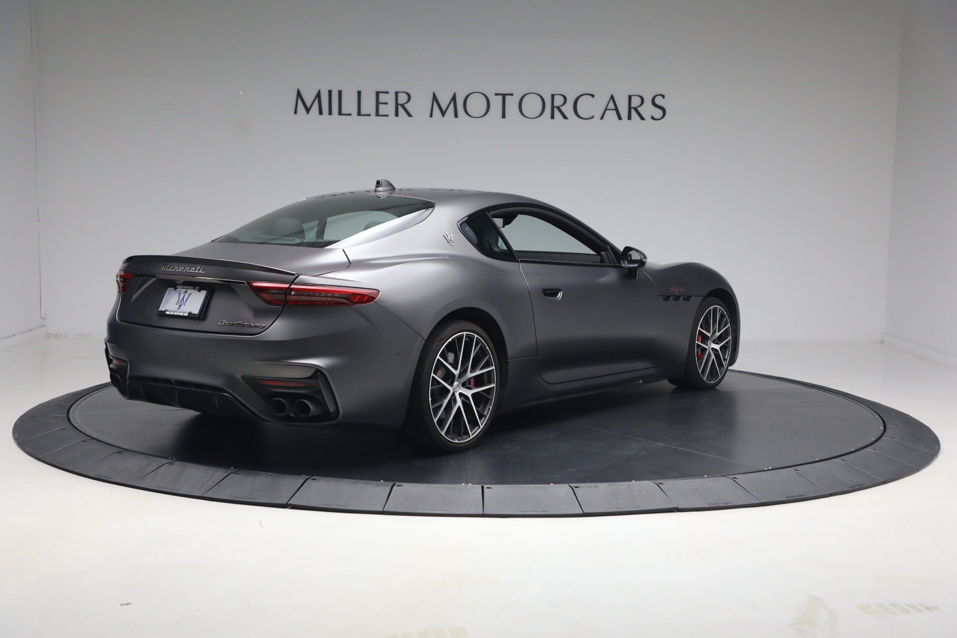 Certified 2024 Maserati GranTurismo Trofeo AWD/4WD image 7