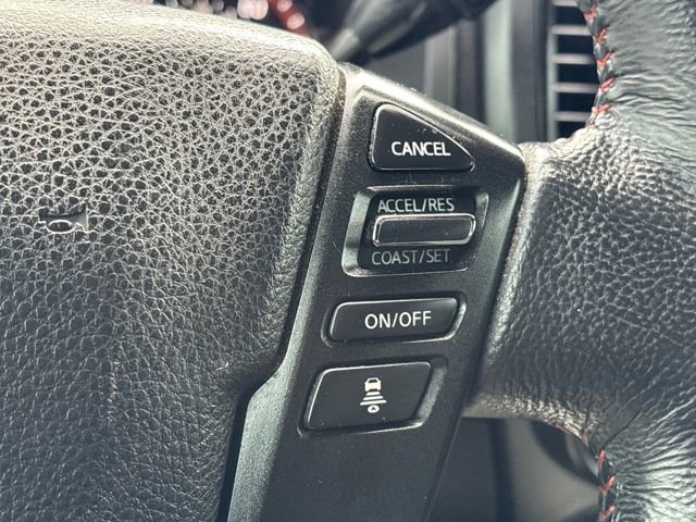 Used 2020 Nissan Titan PRO-4X image 21