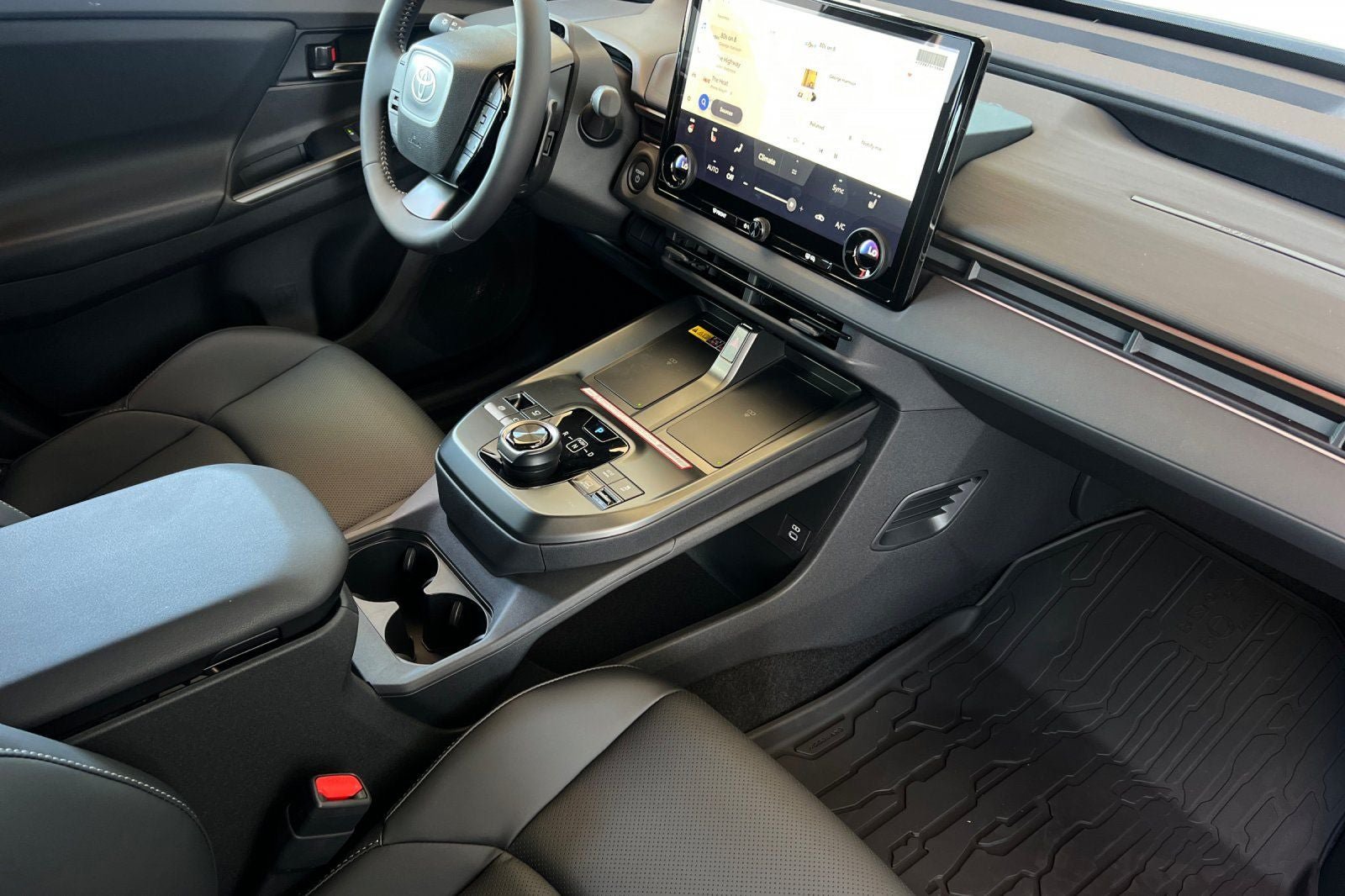 New 2026 Toyota bZ Woodland AWD/4WD image 19