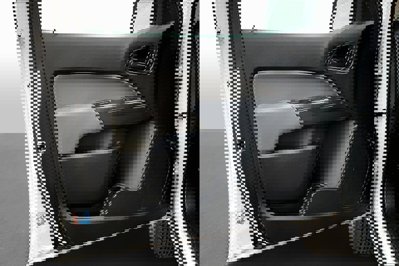 Used 2016 Chevrolet Colorado W/T w/ WT Convenience Package image 16