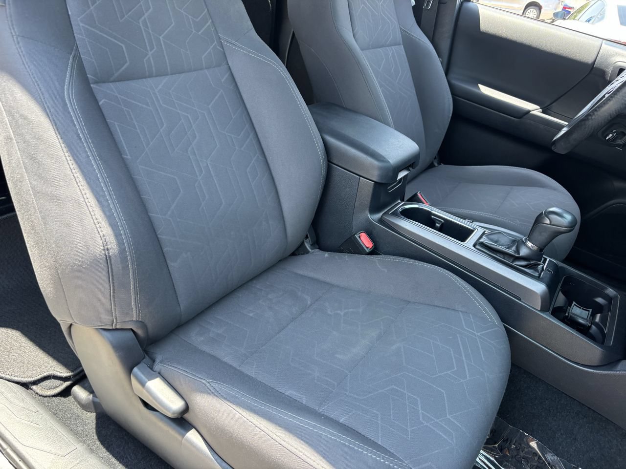 Used 2019 Toyota Tacoma TRD Sport RWD image 8