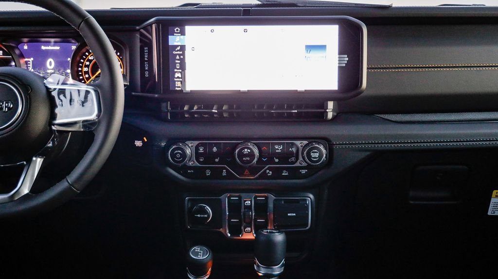 New 2025 Jeep Wrangler Sahara image 14