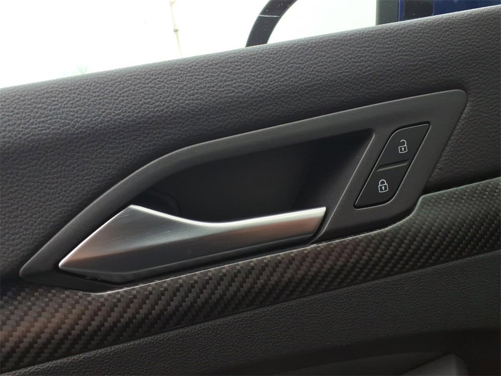 Used 2023 Volkswagen Golf 20th Anniversary Edition image 15