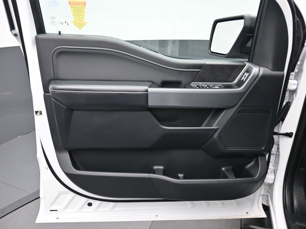 Used 2025 Ford F150 XLT w/ Equipment Group 301A Standard AWD/4WD image 9
