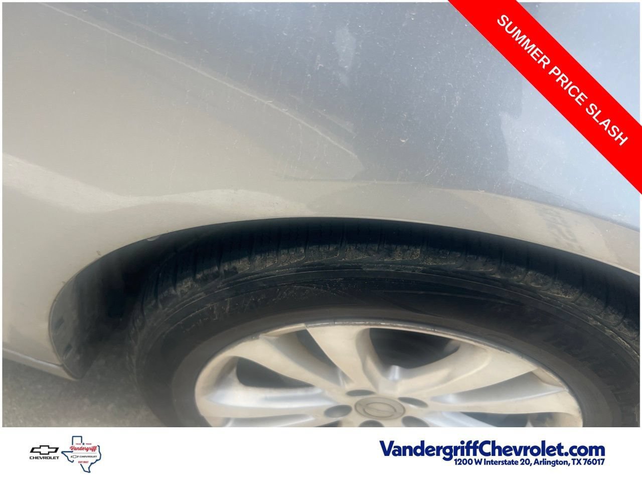 Used 2016 Chrysler 200 Limited FWD image 6