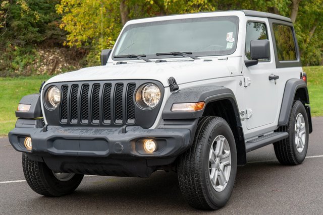 Used 2021 Jeep Wrangler Sport image 2