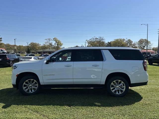 Used 2023 Chevrolet Suburban Premier image 19