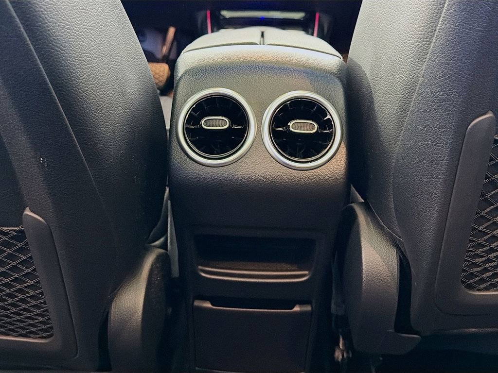 Certified 2023 Mercedes-Benz GLA 250 4MATIC image 27