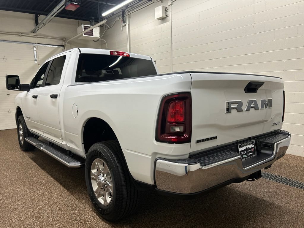 Used 2025 RAM 2500 Big Horn AWD/4WD image 4
