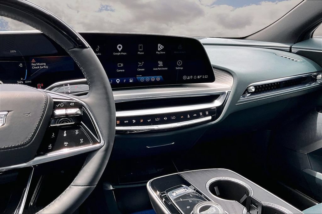 Used 2024 Cadillac Lyriq Luxury w/ Nappa Leather Package RWD image 9
