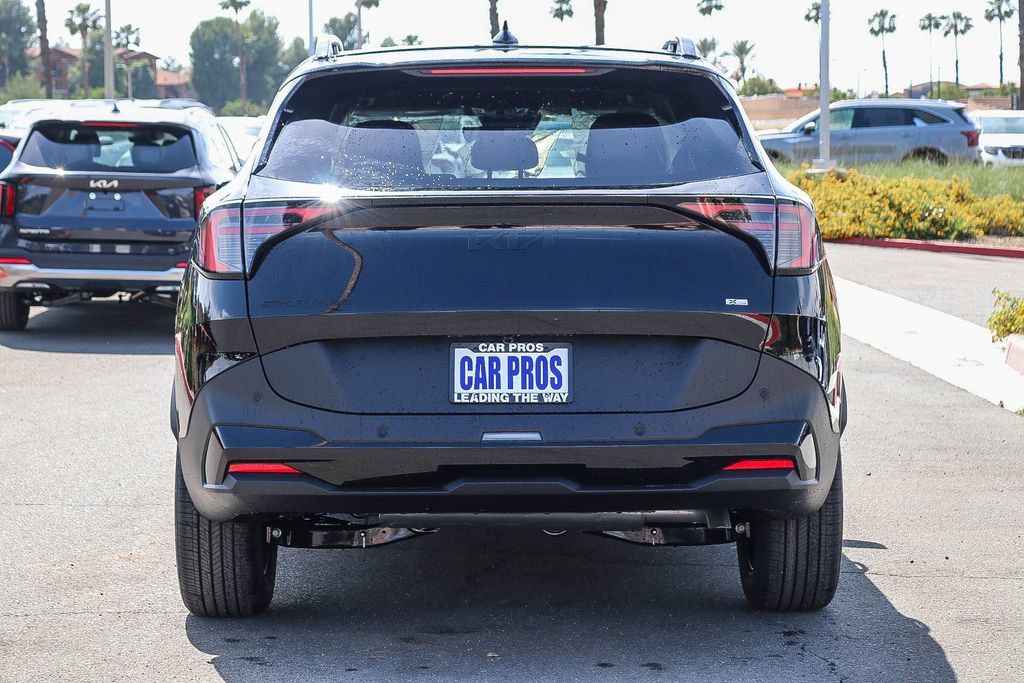 Certified 2026 Kia Sportage X-Line w/ X-Line Premium Package AWD/4WD image 8