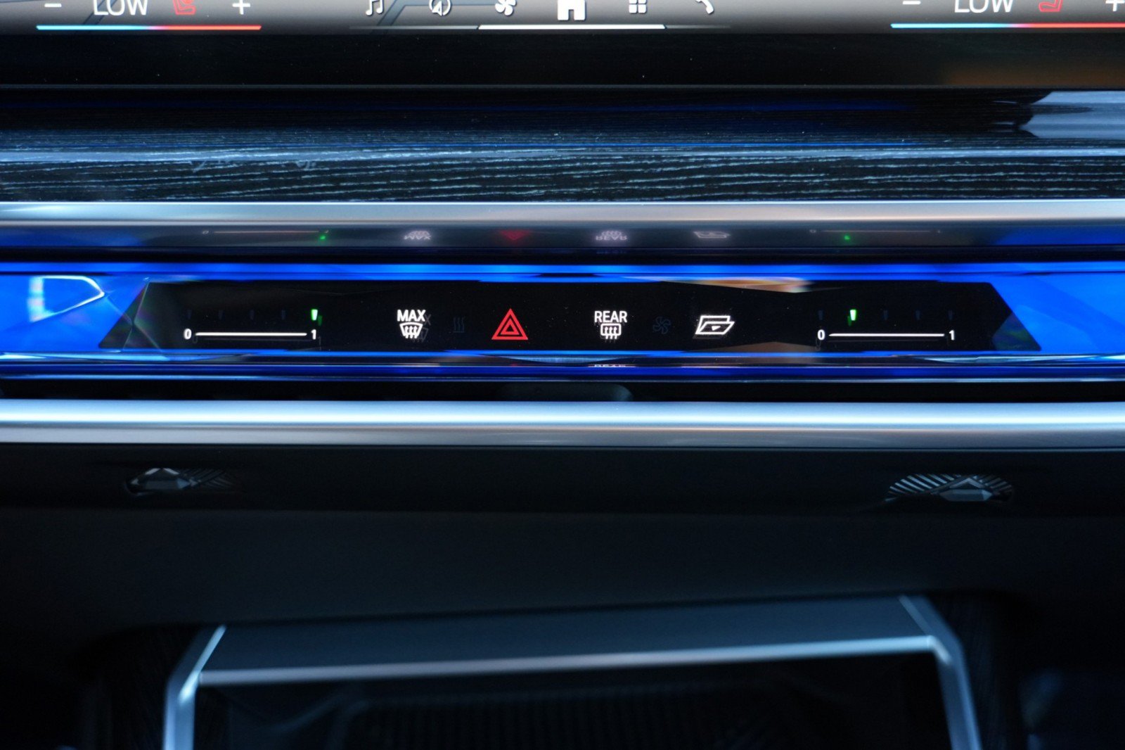 Used 2023 BMW 740i RWD image 33
