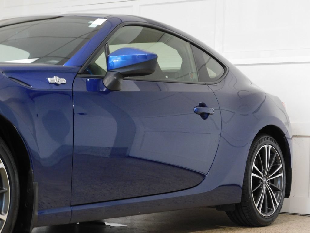 Used 2015 Scion FR-S RWD image 14