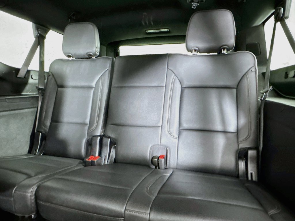 Used 2026 Chevrolet Suburban High Country w/ Sun And Tow Package AWD/4WD image 15